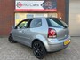 Volkswagen Polo 1.6-16V Comfortline / Schermpje / PDC / Airco / Cruise / AUT / NAP