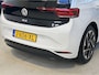 Volkswagen ID.3 First 58 kWh | SOH %| Carplay/ Android Auto| Trekhaak | NL | 1 Eig |