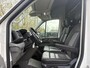 Volkswagen Crafter 35 2.0 TDI L3H3 Highline *DSG AUTOMAAT* 140 PK! Navigatie, cruise control, trekhaak, APPLE carplay