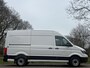 Volkswagen Crafter 35 2.0 TDI L3H3 Highline *DSG AUTOMAAT* 140 PK! Navigatie, cruise control, trekhaak, APPLE carplay