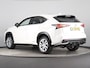 Lexus NX 300h AWD Luxury Line Parelmoer wit! (Afn. Trekhaak / Pano / ACC / Navi / Carplay)