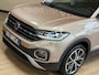 Volkswagen T-Cross 1.0 TSI 115pk AUT Style | Navi | 18 inch | LED | ACC | Blindspot | PDC V+A | Carplay | 100% Onderhouden!