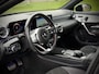 Mercedes-Benz A-klasse 250 e AMG Panoramadak|Keyless|Night pakket|Multibeam led|Camera|Elektr. verst. stoelen|Sfeerverlichting
