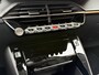 Peugeot 208 1.2 PureTech Allure Pack | 3D Navigatiesysteem | Achteruitrijcamera | Parkeersensoren achter | Getint glas | Climate & cruise control | LED koplampen | Apple CarPlay | Half/leer