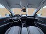 Peugeot 208 1.2 PureTech Allure Pack | 3D Navigatiesysteem | Achteruitrijcamera | Parkeersensoren achter | Getint glas | Climate & cruise control | LED koplampen | Apple CarPlay | Half/leer