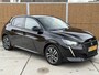 Peugeot 208 1.2 PureTech Allure Pack | 3D Navigatiesysteem | Achteruitrijcamera | Parkeersensoren achter | Getint glas | Climate & cruise control | LED koplampen | Apple CarPlay | Half/leer