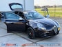Alfa Romeo Giulietta 1.4 T Distinctive | Autom. | Navi | Sportieve Uitvoering | Nwe APK | Half-Leder | PDC | LMV