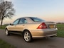 Mercedes-Benz C-klasse 180 Elegance Automaat / Climate Control / Trekhaak / 16" Velgen / Nieuwe APK / PDC / Cruise /