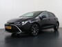 Toyota Corolla 2.0I 184 PK Hybride AUT. Trekhaak Pano-Dak Camera Adaptive-Cruise Apple Carplay Android Stoel+Stuurverwarming Navi* Ecc JBL®-Audio Pdc Executive Lmv Led Privacy Glas Lane Assist Regen-Lichtsensor Keyless Draadloze lader Voorruit Verwarmbaar Dodehoekdetectie Zeer complete Hybride met de krachtige 180PK motor!