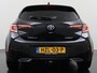Toyota Corolla 2.0I 184 PK Hybride AUT. Trekhaak Pano-Dak Camera Adaptive-Cruise Apple Carplay Android Stoel+Stuurverwarming Navi* Ecc JBL®-Audio Pdc Executive Lmv Led Privacy Glas Lane Assist Regen-Lichtsensor Keyless Draadloze lader Voorruit Verwarmbaar Dodehoekdetectie Zeer complete Hybride met de krachtige 180PK motor!