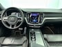 Volvo V60 2.0 B4 R-Design | Trekhaak | Panoramadak | Climate pack |