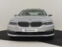 BMW 5-Serie 530e iPerformance High Executive 252Pk | Rondomzichtcamera | Head-up Display | Glazen schuifkanteldak | Stoelverwarming en ventilatie | Uitwijk assistent |18:LMV