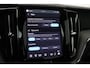 Volvo XC60 T6 Plug-in hybrid Plus Black Edition | Stoel+Stuurverwarming | Camera | Panoramadak | 21 Inch