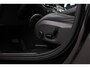 Volvo XC60 T6 Plug-in hybrid Plus Black Edition | Stoel+Stuurverwarming | Camera | Panoramadak | 21 Inch