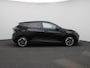 MG MG4 Electric Luxury 64 kWh | Climate Control / ECC | Cruise control Adaptive | Navigatie | Half lederen bekleding | Stoelverwarming | LED koplampen | Park Distance Control voor en achter | Achteruitrijcamera |