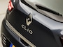 Renault Clio 0.9 TCe Intens Sport (NAVIGATIE, CLIMATE, LEDER/ALCANTARA, CAMERA, SPORTSTOELEN, LED KOPLAMPEN, CRUISE, LM VELGEN, NIEUWSTAAT)