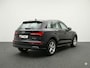 Audi Q5 45 TFSI quattro S edition 245pk S-tronic | Navigatie | Parkeercamera | Sportstoelen | 18 inch Lichtmetalen velgen | Parkeersensoren voor en achter