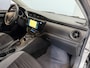 Toyota Auris 1.8 Hybrid Now Airco | Panorama | Camera | Cruise Control | Navigatie | Isofix | NAP