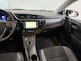 Toyota Auris 1.8 Hybrid Now Airco | Panorama | Camera | Cruise Control | Navigatie | Isofix | NAP