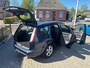 Ford Focus Wagon 1.6 Comfort |trekhaak | airco | cruise | nw apk !