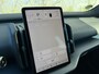 Volvo EX30 Single Motor Core 51 kWh | Adaptieve Cruise Control | Stoel + Stuurverwarming | Dodehoek Detectie | 19 Inch Velgen | Parkeercamera | Apple Carplay |