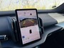 Volvo EX30 Single Motor Core 51 kWh | Adaptieve Cruise Control | Stoel + Stuurverwarming | Dodehoek Detectie | 19 Inch Velgen | Parkeercamera | Apple Carplay |