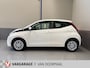 Toyota Aygo 1.0 VVT-i x-play limited | camera | nav | carplay