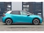 Volkswagen ID.3 First Plus 58 kWh incl. Fietsendrager | Trekhaak SOH 90% Rijklaarprijs! | 12 Maanden Garantie | Onderhoudsbeurt | Nieuwe APK | Mobiliteitservice |