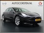 Tesla Model 3 SR+ 325PK Trekhaak Lmv 19" AutoPilot Leer Pano-Dak Adaptive Cruise Camera's Elektr.-Stuur+Stoelen+Spiegels+Geheugen+Easy-Entry+Verwarmde stoelen Park assistent Pdc WIFI Ecc Lane-Assist Speed-Assist SOH 84% Ecc Navi Led DAB Voorverwarmen interieur via App Keyless One-Pedal-Drive 1e Eigenaar Origineel Nederlandse Auto 1.584kg licht!