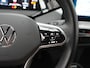 Volkswagen ID.3 Life 58 kWh Navigatie - LED - Stoelverwarming - ACC - Sfeerverlichting - PDC