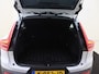Volvo XC40 1.5 T2 Moment. Core | 18" LM velgen | Navigatie |