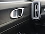 Volvo XC40 1.5 T2 Moment. Core | 18" LM velgen | Navigatie |