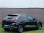Volkswagen T-Roc 1.5 TSI 150 PK DSG Sport | Stoelverwarming | Navigatie | DAB+ | Climate Control |