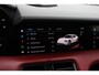 Porsche Taycan Cross Turismo Turbo S 93 kWh / SoH 90,9% / Panoramadak / 360Camera / Head-up / Passenger Display / Luchtvering / 21'' / Bose / Keyless / Sportdesign+Chrono / Stoelventilatie+Verwarming / Stuurverwarming / Dodehoek / DAB