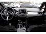 BMW 2-Serie Active Tourer 225i M Sport / Trekhaak / Panoramadak / Camera / Head-up / Harman Kardon / Keyless / 18'' / Alcantara / Navigatie / LED Koplampen / DAB / Stoelverwarming / Cruise Control