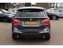 BMW 2-Serie Active Tourer 225i M Sport / Trekhaak / Panoramadak / Camera / Head-up / Harman Kardon / Keyless / 18'' / Alcantara / Navigatie / LED Koplampen / DAB / Stoelverwarming / Cruise Control