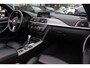 BMW 4-Serie Cabrio 420i High Executive Ed. M Sport / Camera / Leder / Harman Kardon / Nekverwarming / 19'' / Navigatie / Windscherm / DAB / Stoelverwarming / Cruise Control