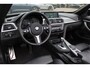 BMW 4-Serie Cabrio 420i High Executive Ed. M Sport / Camera / Leder / Harman Kardon / Nekverwarming / 19'' / Navigatie / Windscherm / DAB / Stoelverwarming / Cruise Control