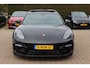 Porsche Panamera 2.9 4 E-Hybrid / NL Auto / 67.531 km / Panoramadak / 360Camera / Achterasbesturing / Carbon intr. / Softclose / Luchtvering / Adaptieve stoelen / 21'' / Keyless / Matrix LED / Sportdesign+Chrono / Bose / Sp