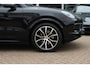 Porsche Cayenne 3.0 E-Hybrid / Panoramadak / Camera / Softclose / Keyless / Carbon intr. / Luchtvering / 21'' / Bose / Sfeerverlichting / Adaptieve stoelen / Stoelventilatie / Stoelverwarming 4x / Sportchrono / Dodehoek