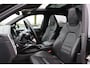 Porsche Cayenne 3.0 E-Hybrid / Panoramadak / Camera / Softclose / Keyless / Carbon intr. / Luchtvering / 21'' / Bose / Sfeerverlichting / Adaptieve stoelen / Stoelventilatie / Stoelverwarming 4x / Sportchrono / Dodehoek