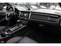 Porsche Macan 2.0 / Panoramadak / Camera / Luxe Leder / 21'' / Luchtvering / Keyless / Bose / Matrix LED / Stoelventilatie+Verwarming / Stuurverwarming / Dodehoek / DAB / ACC