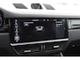 Porsche Cayenne Coupé 3.0 E-Hybrid 51.833 km! / Trekhaak / Camera / Lichtgewichtpakket / Carbon intr. / Luchtvering / 22'' / Softclose / Boxe / Sportstoelen / Sportdesign+Chrono / DAB / Stoelverwarming / Cruise Control
