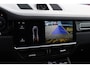Porsche Cayenne Coupé 3.0 E-Hybrid 51.833 km! / Trekhaak / Camera / Lichtgewichtpakket / Carbon intr. / Luchtvering / 22'' / Softclose / Boxe / Sportstoelen / Sportdesign+Chrono / DAB / Stoelverwarming / Cruise Control