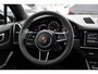 Porsche Cayenne Coupé 3.0 E-Hybrid 51.833 km! / Trekhaak / Camera / Lichtgewichtpakket / Carbon intr. / Luchtvering / 22'' / Softclose / Boxe / Sportstoelen / Sportdesign+Chrono / DAB / Stoelverwarming / Cruise Control