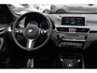 BMW X1 sDrive20i High Executive Edition M Sport / Trekhaak / Panoramadak / Camera / Leder / Head-up / 19'' / Navigatie / DAB / Cruise Control