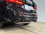 BMW 1-Serie M135i xDrive M-Performance | BomVOL! | M-Technic | Pano | HuD | Parkeer-pakket | Ambient | Shadow-Line | DealerOH