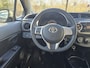 Toyota Yaris 1.0 VVT-i Now | 1E EIGENAAR | 12MND GARANTIE | AIRCO | ELEC RAMEN | NW APK |