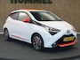 Toyota Aygo 1.0 VVT-i X- Cite Cabriodak - ORIGINEEL NEDERLANDSE AUT0 - AFKOMSTIG VAN 2E EIGENAAR - ELEKTRISCH CABRIODAK - APPLE CARPLAY/ ANDROID AUTO - CAMERA - TOERENTELLER - GROOT MULTIMEDIADISPLAY - AIRCO - ELEKTRISCH BEDIENBARE BUITENSPIEGELS - HALF LEDEREN BEKLEDING