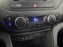 Hyundai i10 1.0i i-Motion Go! 2016 | Navi | All-season banden | Climate control |